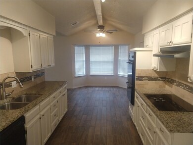 3819 Wrentham Dr, Arlington, TX 76016 - photo 4