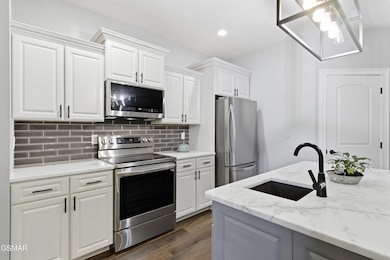 3410 Jason Place, Sevierville, TN 37876 - photo 7