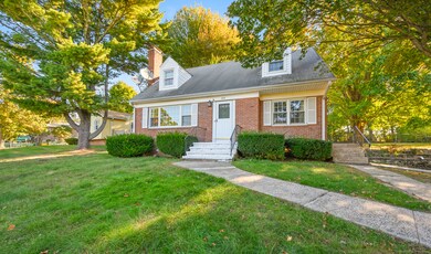 489 Morgan Ln, West Haven, CT 06516 - photo 3