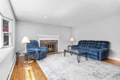 26 Emerald Way-Forestdale-MA-17