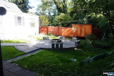 156 Kentucky Ave unit 158, Paterson, NJ 07503 - photo 5