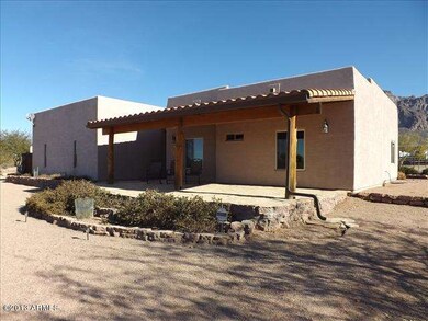 TERRITORIAL DESIGNED HOME