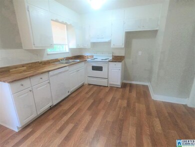 2712 7th Place NE, Center Point, AL 35215 - photo 6