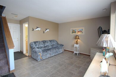 856 E 7th St unit 4, Ocean City, NJ 08226 - photo 2