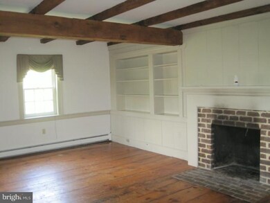 134 Cemetery Ln, Leesport, PA 19533 - photo 5