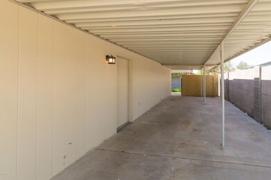 CARPORT