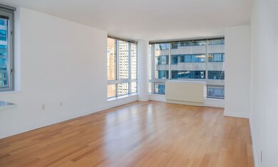 unlisted-address, New York, NY 10017 - photo 2