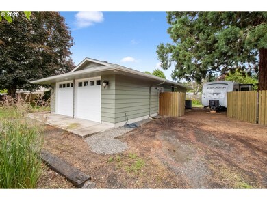 1362 Anderson Ln, Springfield, OR 97477 - photo 5