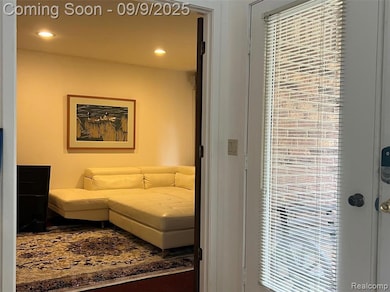 6358 Timberwood S, West Bloomfield, MI 48322 - photo 3