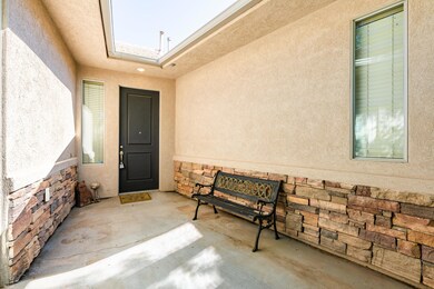 6 Courtyard