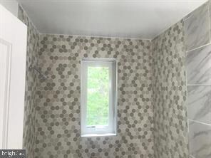 1836 E West Hwy, Silver Spring, MD 20910 - photo 7