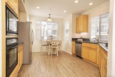 817 Kalpati Cir unit 212, Carlsbad, CA 92008 - photo 2