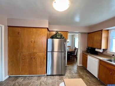 1635 Walnut St SW, Albany, OR 97321 - photo 7