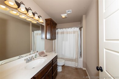 Pristine Hall Bath! Tile Flooring in Baths, Laundr