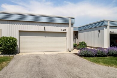 003-Front_View-4328506-medium