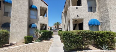 4941 Newport Cove Dr unit B, Las Vegas, NV 89119 - photo 2