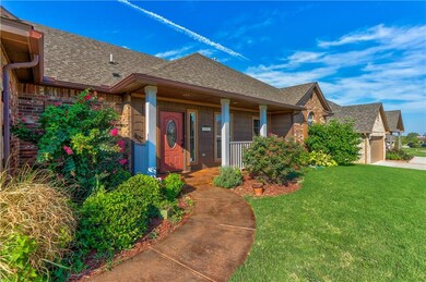 7031 Cherokee Crossing E, Warr Acres, OK 73132 - photo 4