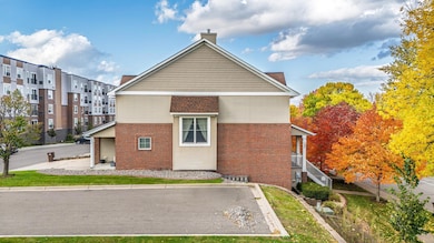 926 Ramsey St, Hastings, MN 55033 - photo 7