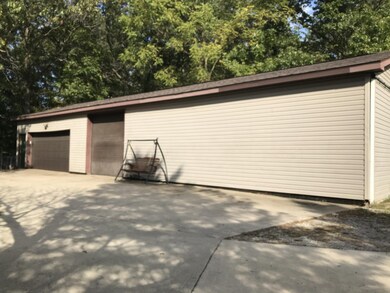 8700 W Montgomery (39)