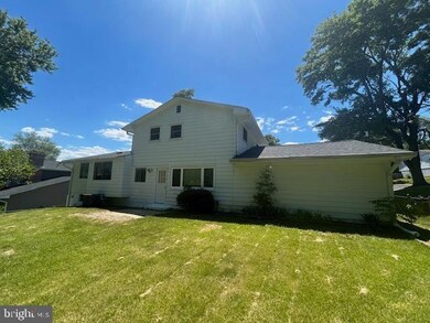 13306 Chalfont Ave, Fort Washington, MD 20744 - photo 3