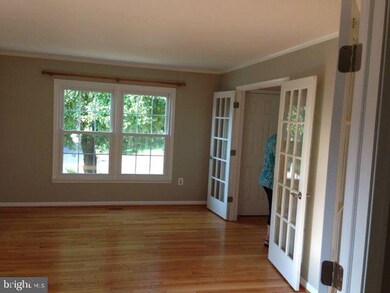 304 Tramore Ct, Sterling, VA 20164 - photo 4