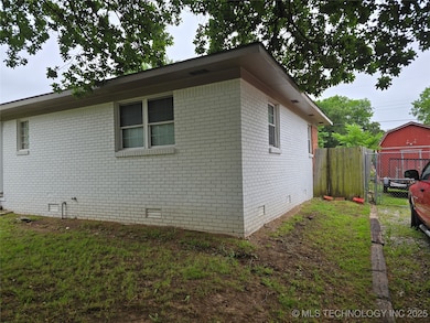 309 Hillcrest St, Pawnee, OK 74058 - photo 3