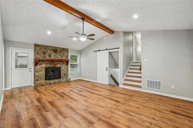 1076 Blackwell Rd, Marietta, GA 30066 - photo 5