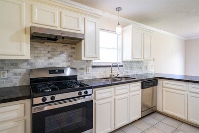 28814 Pine Forest Dr, Magnolia, TX 77355 - photo 6