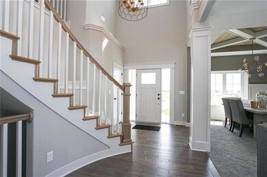 7251 Richards Dr, Shawnee, KS 66216 - photo 6