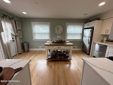 15 Meredith Ct, Monmouth Beach, NJ 07750 - photo 5