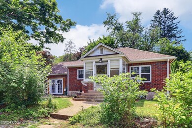 145 Leafy Greene St, Stroudsburg, PA 18360 - photo 2