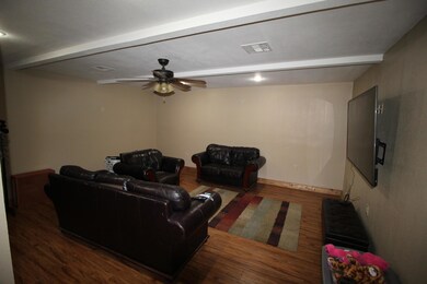 14007 Glenosa Dr, Horizon City, TX 79928 - photo 3