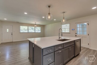 625 Stuart St, Savannah, GA 31405 - photo 6