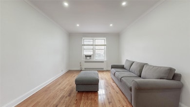 Traymore Apartments unit 2H, Forest Hills, NY 11375 - photo 7