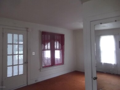 703 Broadway 1