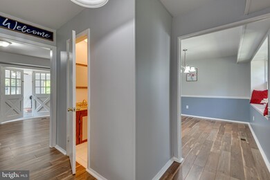 12219 Maycheck Ln, Bowie, MD 20715 - photo 6