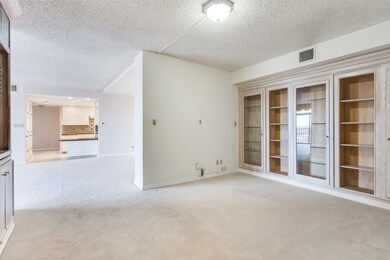 The Bonaventure unit 820, Dallas, TX 75248 - photo 6