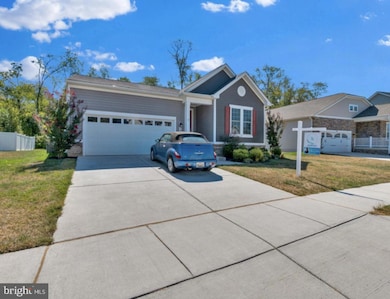 12329 Gemstone Dr, Hagerstown, MD 21740 - photo 2