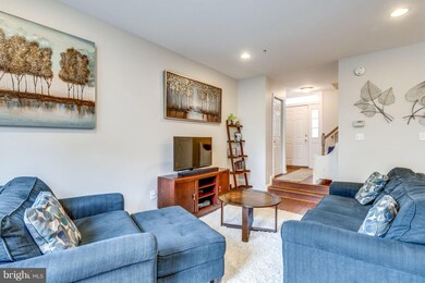 20418 Cool Fern Square, Ashburn, VA 20147 - photo 5