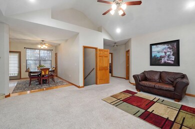 902 N 39th St, Nixa, MO 65714 - photo 4