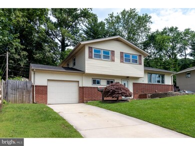 2121 Peachtree Dr, Wilmington, DE 19805 - photo 2