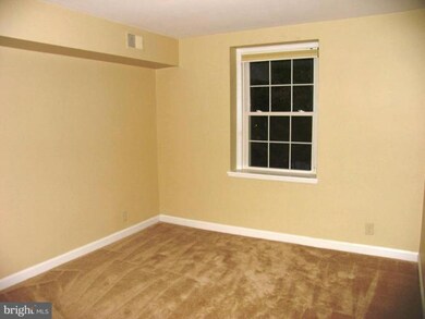 4900 29th Rd S unit B-1, Arlington, VA 22206 - photo 7