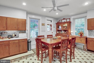 2244 Ochre St, Reading, PA 19606 - photo 6