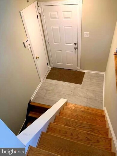 3132 Christine Dr, Beltsville, MD 20705 - photo 2