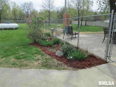 1954 State Highway 78 N, Jacksonville, IL 62650 - photo 4