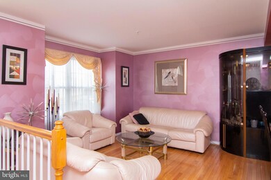 1325 Walkabout Ct, Sykesville, MD 21784 - photo 5