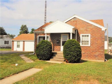 826 N 16th St, Elwood, IN 46036 - photo 3