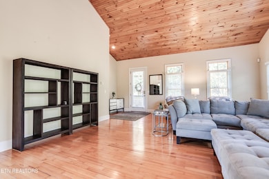 1903 Hickory Pointe Ln, Maynardville, TN 37807 - photo 6