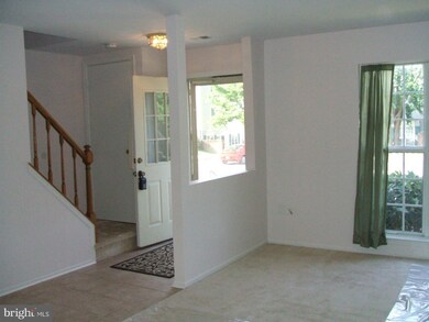 2879 Madeira Ct unit 11-1, Woodbridge, VA 22192 - photo 3