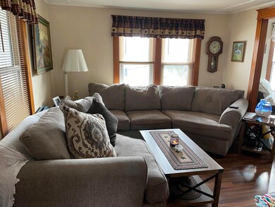 Living Room - Apt 2